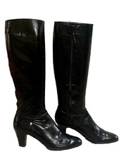 Vtg. Designer Salvatore Ferragamo Carla Black Leather Tall Boots Women's 10 AAA