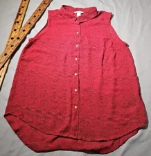 H&M Shirt Womens Sz 12 Red Sheer Blouse Sleeveless Button Up Geometric Spotted 
