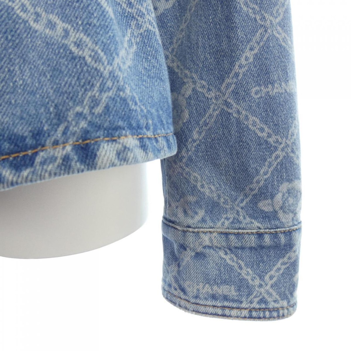 Authentic CHANEL Denim Jackets #241-003-666-9542 | eBay