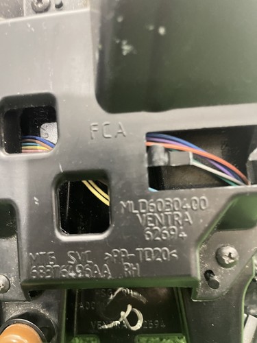 2018-2022 Jeep Wrangler Right Taillight-OEM - Picture 6 of 18