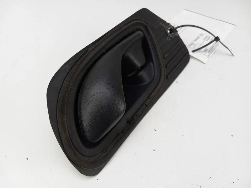 1994-2002 FORD RANGER ПЕРЕДНЯЯ ЛЕВАЯ ВНУТРЕННЯЯ ДВЕРНАЯ РУЧКА - Изображение 2 из 4