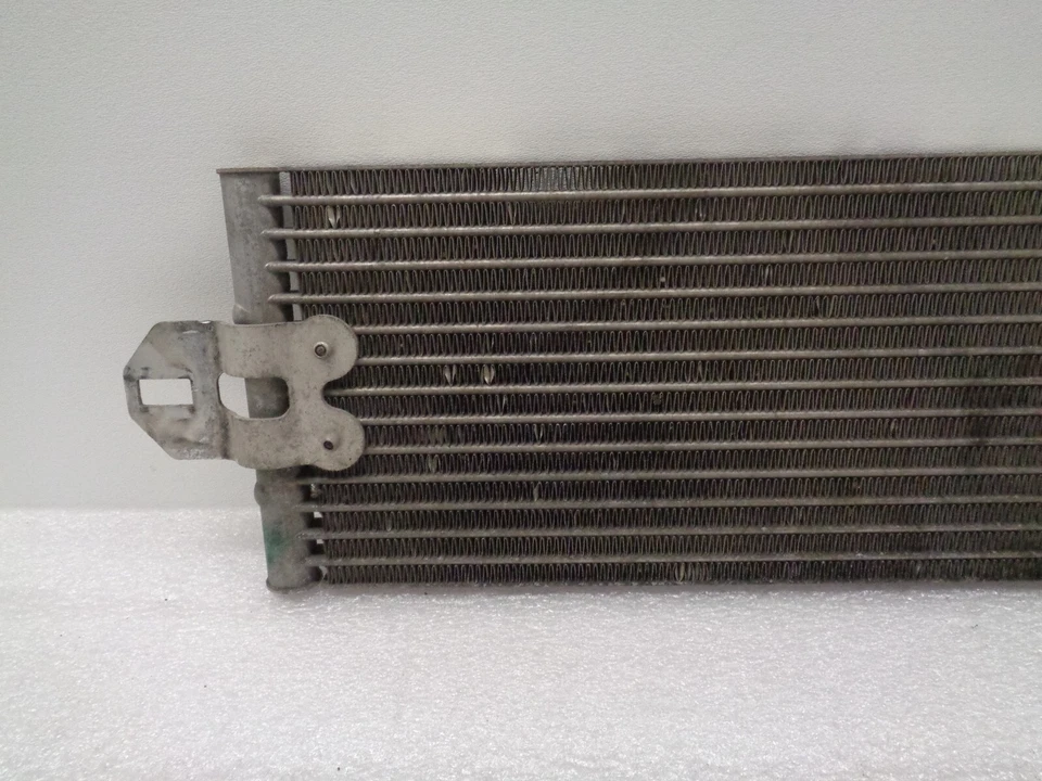 Audi Q7 2007-2010 4,2 L transmisión enfriador de aceite 7L0317021 OEM AK2308113 Foto 2 de 4