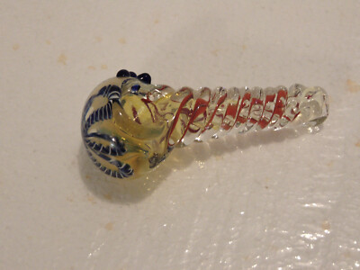 Collectible Glass 4 1/4'' Red and Blue Heavy Duty Twisted Tobacco Pipe CS-4
