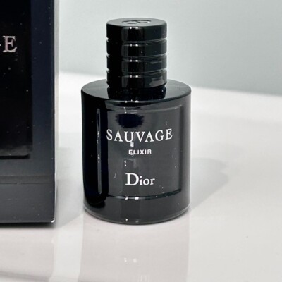 New DIOR SAUVAGE ELIXIR PARFUM CONCENTRE For Men splash mini New DIOR SAUVAGE ELIXIR PARFUM CONCENTRE For Men splash mini