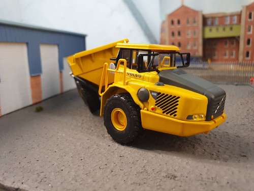 Volvo A40D Tipper Artic Dump Truck Oxford 1:72 76 scala OO modello 2000-07 - Foto 1 di 9