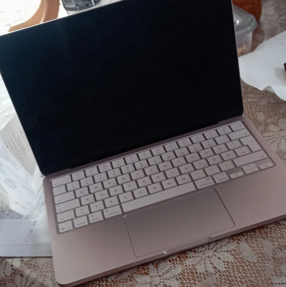 Apple MacBook Air 13" M3 · 8GB · 512GB, Foto 2 von 5