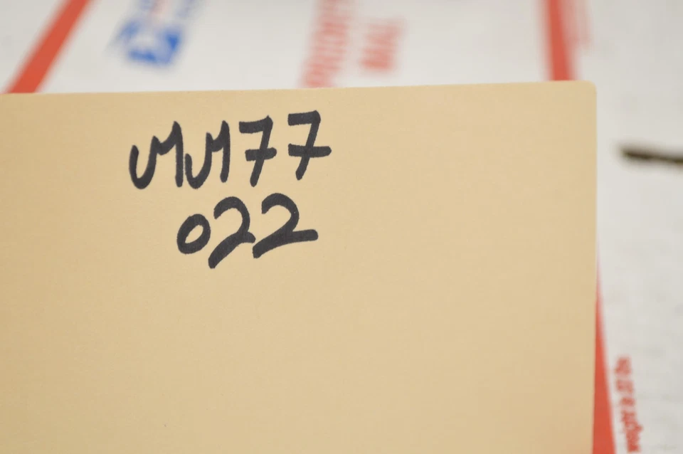 Chevrolet Cruze 2014-2016 ventana eléctrica interruptor maestro puerta ventana botón MM77#022 Foto 3 de 3