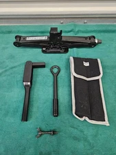 2022 - 2025 Kia Carnival Sedona Jack & Tool Kit Wrench PN 09110A9000 New OEM