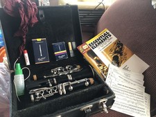 Yamaha Model 20 established Clarinet w/ Hardshell Case