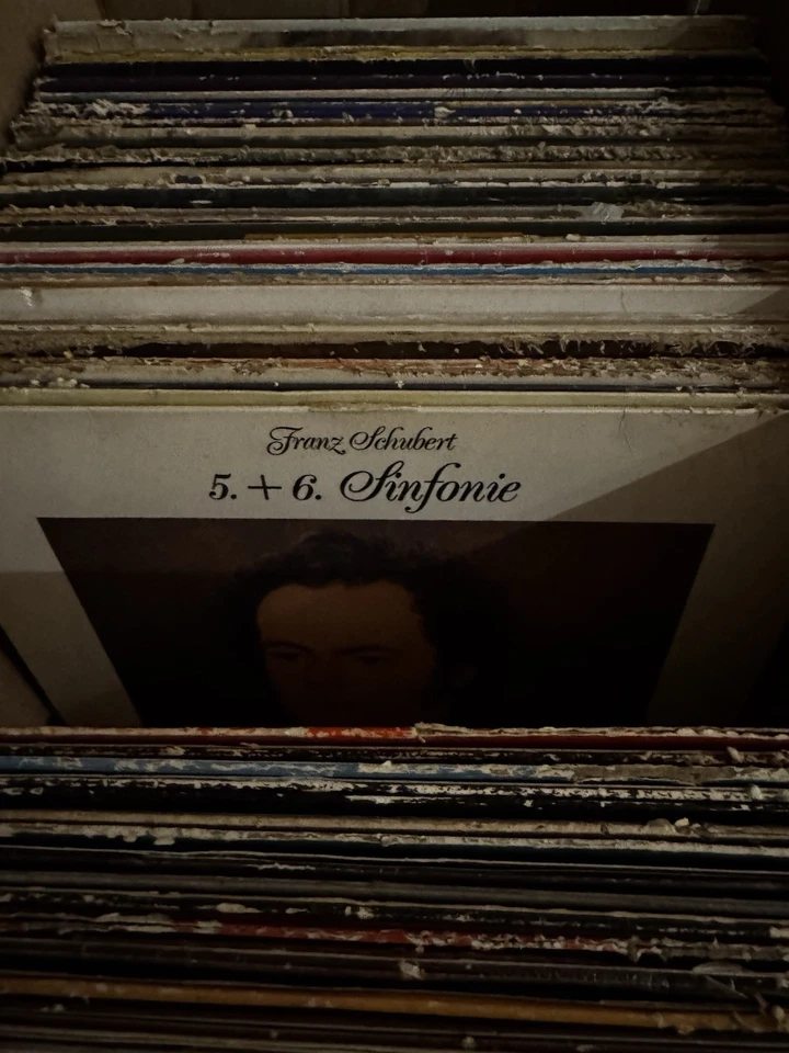 40 Random Vinyl LPs – Rock Funk Country – Mystery Lot – Pre 80s Great gift 4 djs - Image 2 of 4