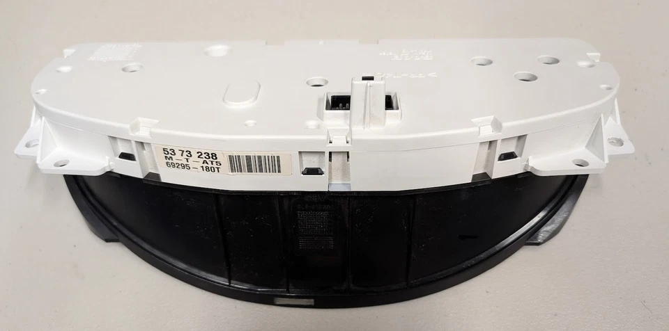 Cuadro de instrumentos velocímetro Saab 9-5 2002 transmisión automática MPH Foto 3 de 4