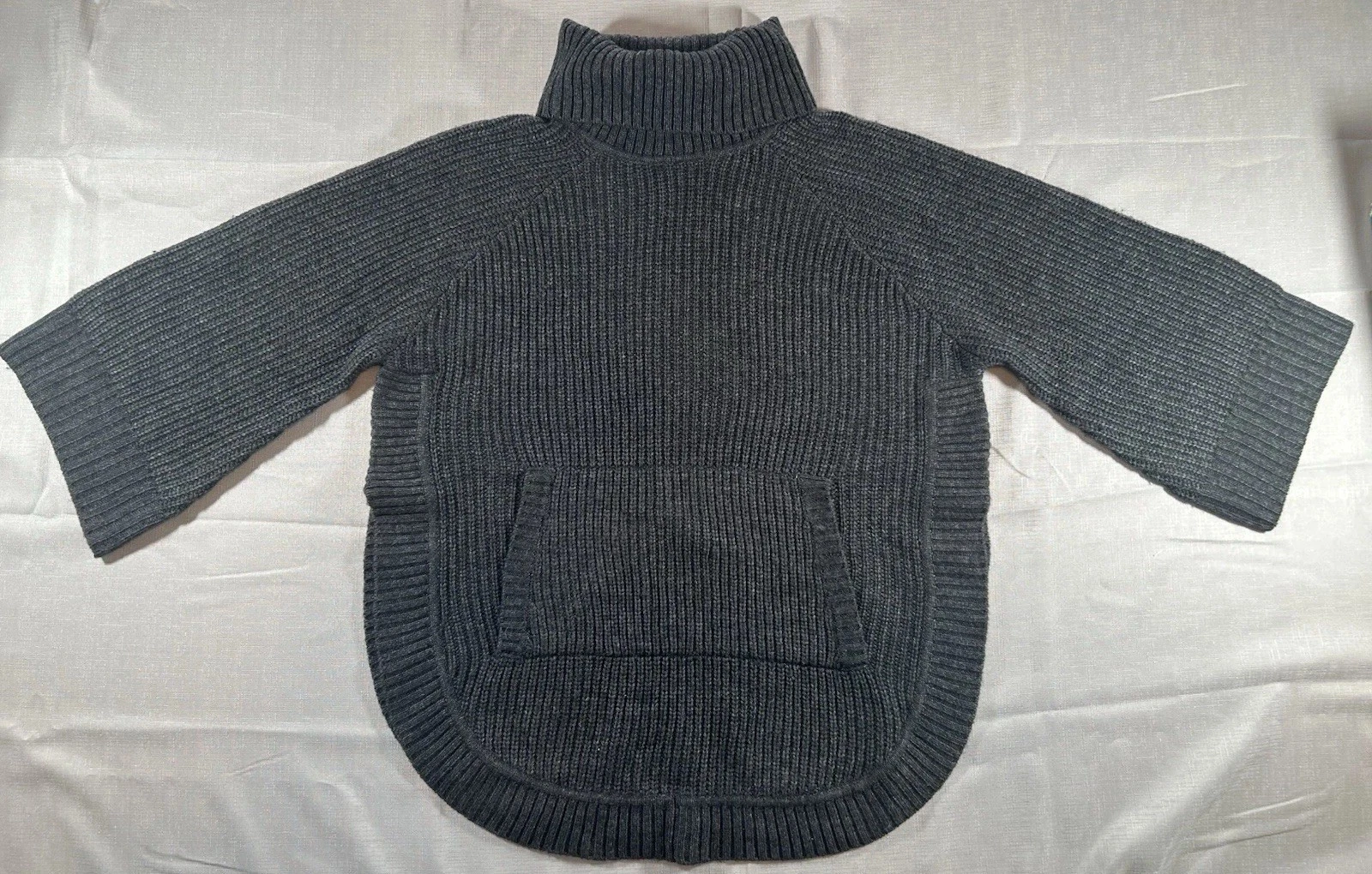 UGG Womens M Wool Blend Turtleneck Poncho Sweater Gray Chunky Knit Pocket