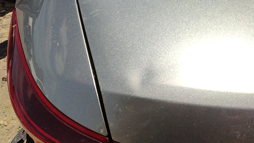 15 MAZDA 3 Lid/Trunk Dent Sedanliquid Silver Metallic38p Foto 2 de 2