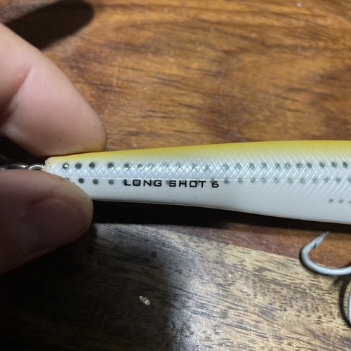 Bomber Fishing Lures. 17J Jointed. 17A. Magnum Long A. Long Shot 6 - Picture 8 of 11