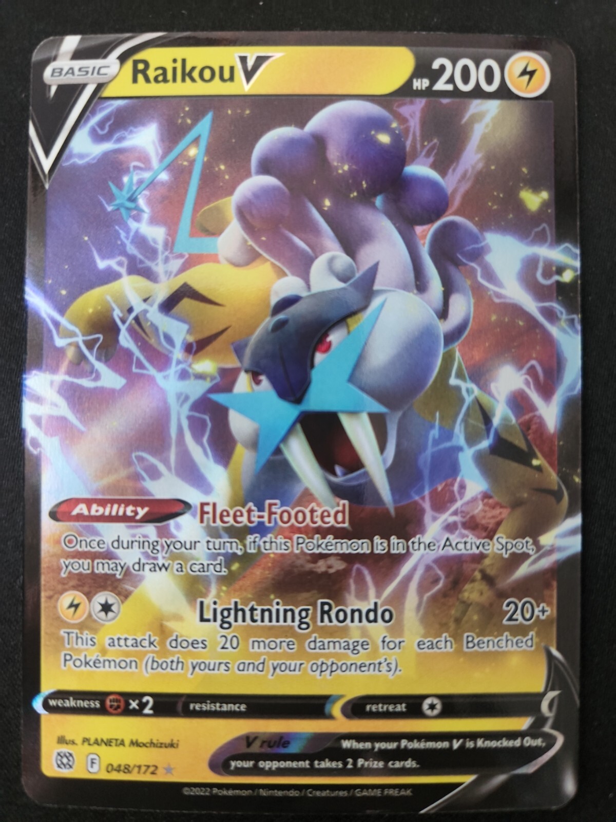 Carta Pokemon Raikou V 048/172 Astros Cintilantes