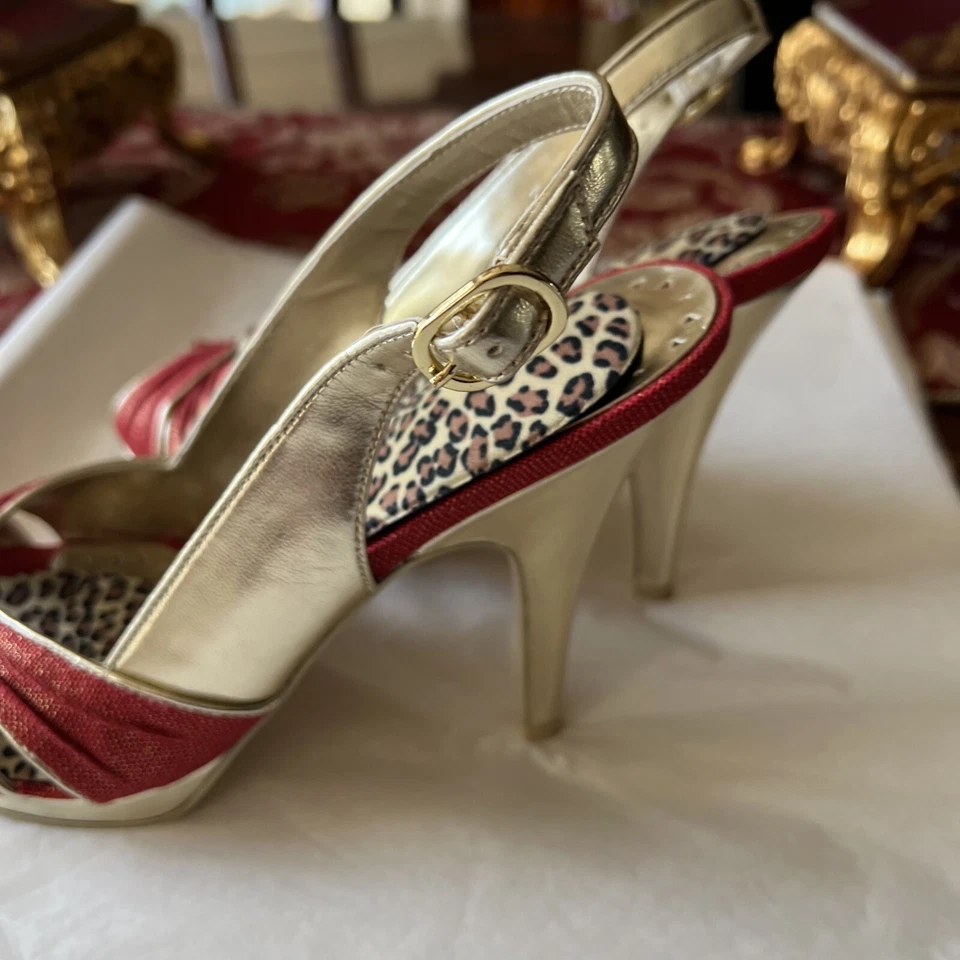 BCBG Mujer Stiletto Rojo y Dorado Preciosos Zapatos de Fiesta 36.5 Foto 4 de 4