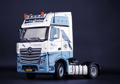 IMC MODELS - MERCEDES ACTROS GIGASPACE 4x2 EKB VAN DRIEL - 1/50 - IMC32-0149