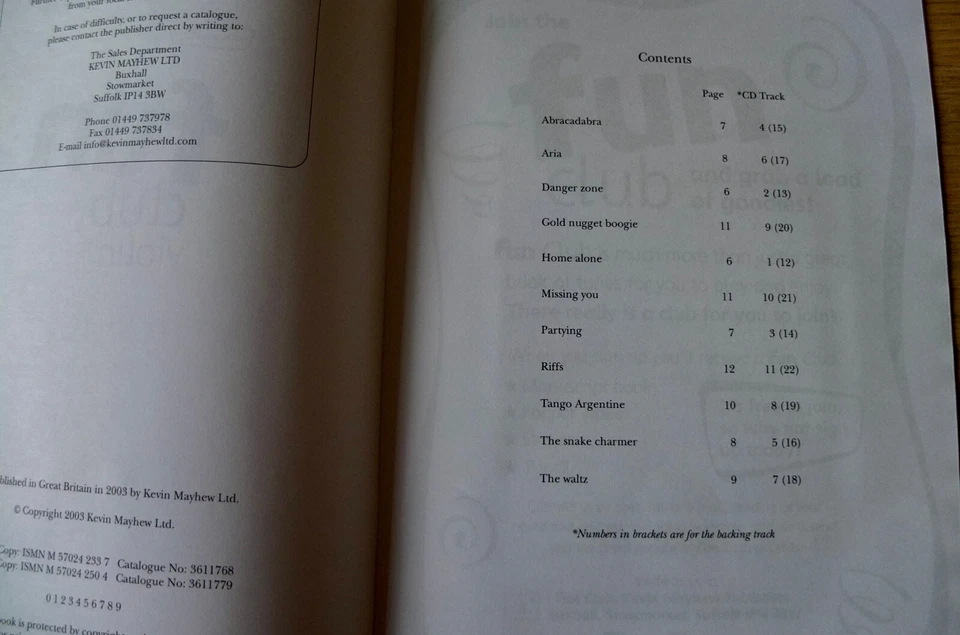 ALAN HOUGHTON FUN CLUB VIOLIN GRADE 1-2 SHEET MUSIC BOOK STUDENT COPY +CD (2003) - Image 3 of 4