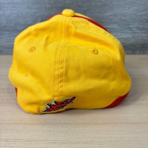 Vintage Iowa Cyclones Hat Cap Fitted OSFM Yellow Red Nike Swoosh Embroidered - Picture 6 of 10