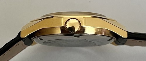VINTAGE RODANIA SPORTS WATCH . Royal Oak Style.VERY RARE. With orig Box/strap - Picture 4 of 9
