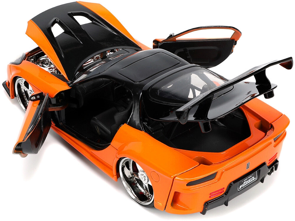 1995 MAZDA RX-7 ORANGE & HAN FIGURE 