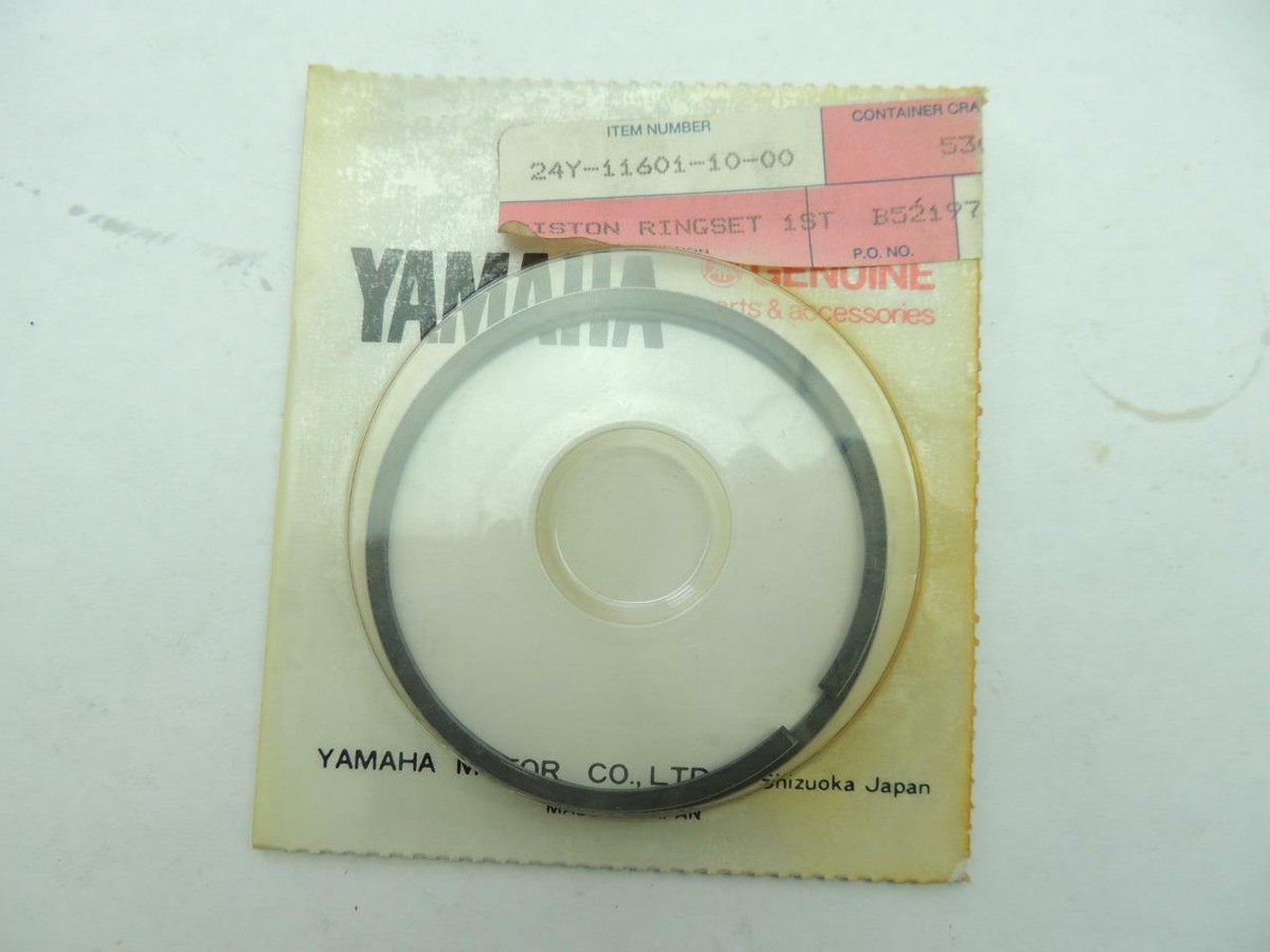24Y-11601-10-00 NOS Yamaha Piston Ring Set .25 1983 YZ250K W11561 24Y-11601-10-00 NOS Yamaha Piston Ring Set .25 1983 YZ250K W11561