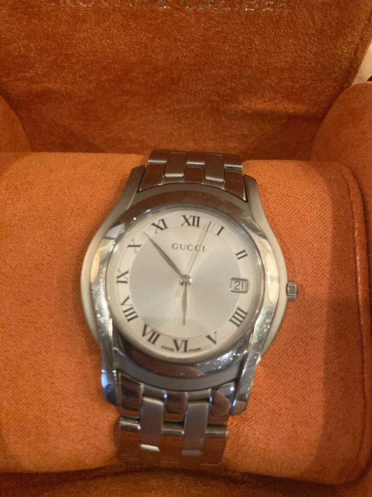 Montre à quartz GUCCI 5500M cadran blanc analogique acier inoxydable 6 pouces poignet