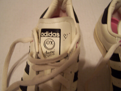 adidas gazelle silver green womens adidas Andre Saraiva x adidas Superstar GZ2203