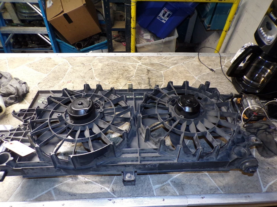 ☼2005-2009 BUICK LACROSSE MOTOR DE REFRIGERACIÓN ELÉCTRICO MONTAJE VENTILADOR UNIDAD DE FÁBRICA OEM Foto 3 de 4