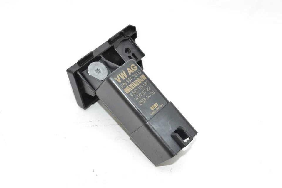 VW Touran 1T 03-10 Unidades de control de relé precalentamiento relé bujías - Imagen 1 de 1