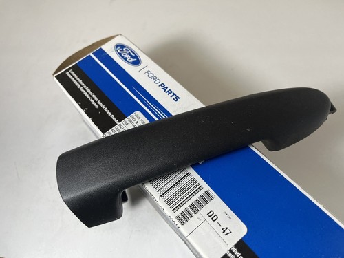Genuine OEM Ford 8L8Z-7822404-AB Black Outer Door Handle 2005-2012 Escape NOS - Picture 2 of 5