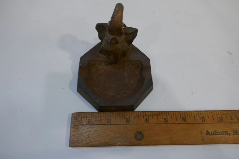 Precioso cigarro elefante de hierro fundido antiguo, cenicero para cigarrillos, ANTIGUO Foto 4 de 4