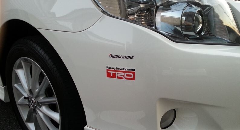Set 3 adesivi TRD merchandise ufficiale TOYOTA RACING DEVELOPMENT (tipo B) B2