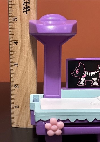 Máquina de rayos X Littlest Pet Shop Get Better Center COMO ESTÁ LEÍDA - Imagen 4 de 6