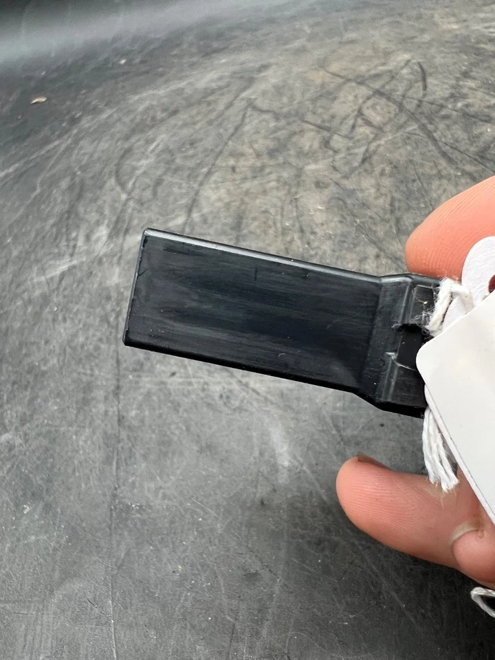 Infiniti QX56 2004-2007 5,6 L OEM bahía de motor caja de fusibles coleta arnés de cableado Foto 3 de 4