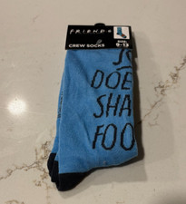 Friends Crew Socks Size Large Fits a 9-13 "Joey Doesnt Share Food" TV Comedy
