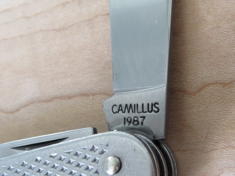 Cuchillo de campamento militar CAMILLUS EE. UU. 1987 DE COLECCIÓN Ejército de EE. UU. Marina 4 hojas utilitario Foto 2 de 4