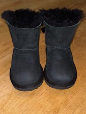 UGG Suede Black Boots with Bows and Sheepskin Fur Lining - Toddler, Girl Sz 8