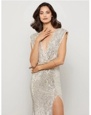 BCBGMAXAZRIA Stretch Sequin Surplice Gown XXS - 430