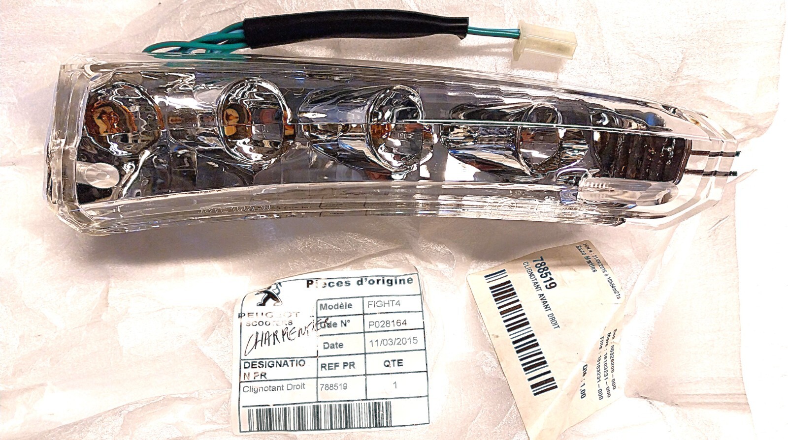Clignotant avant droit Peugeot Speedfight 4 avec lentille en polycarbonate fumé
