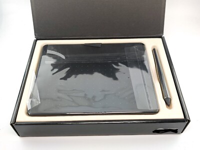 OPEN BOX Wacom Black Small Intuos Digital Art Creative Pen Touch