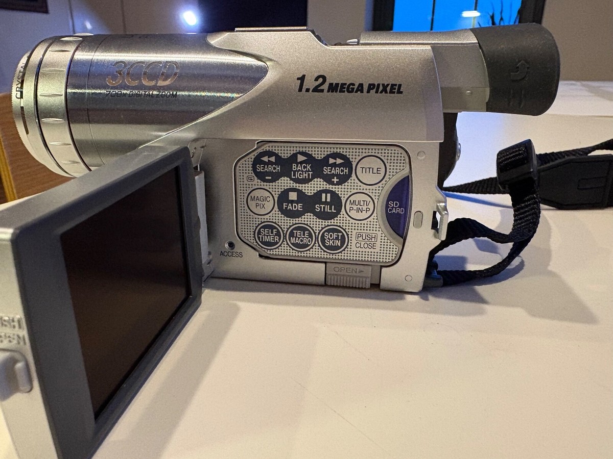 録・再・ダビング☆ミニDV◆パナソニック GS70 美品 Panasonic Palmcorder PV-GS70 Mini DV Camcorder for sale
