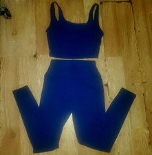 Women s Navy Blue 2-Piece Activewear Set W. Croppd Tank High-Waisted Leggings
