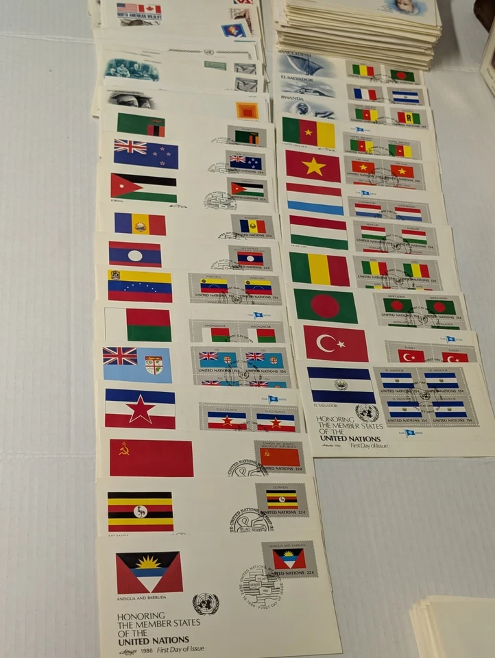 Huge VTG Stamp Collection Gold Replicas Sports Presidents International & More - Image 4 of 4