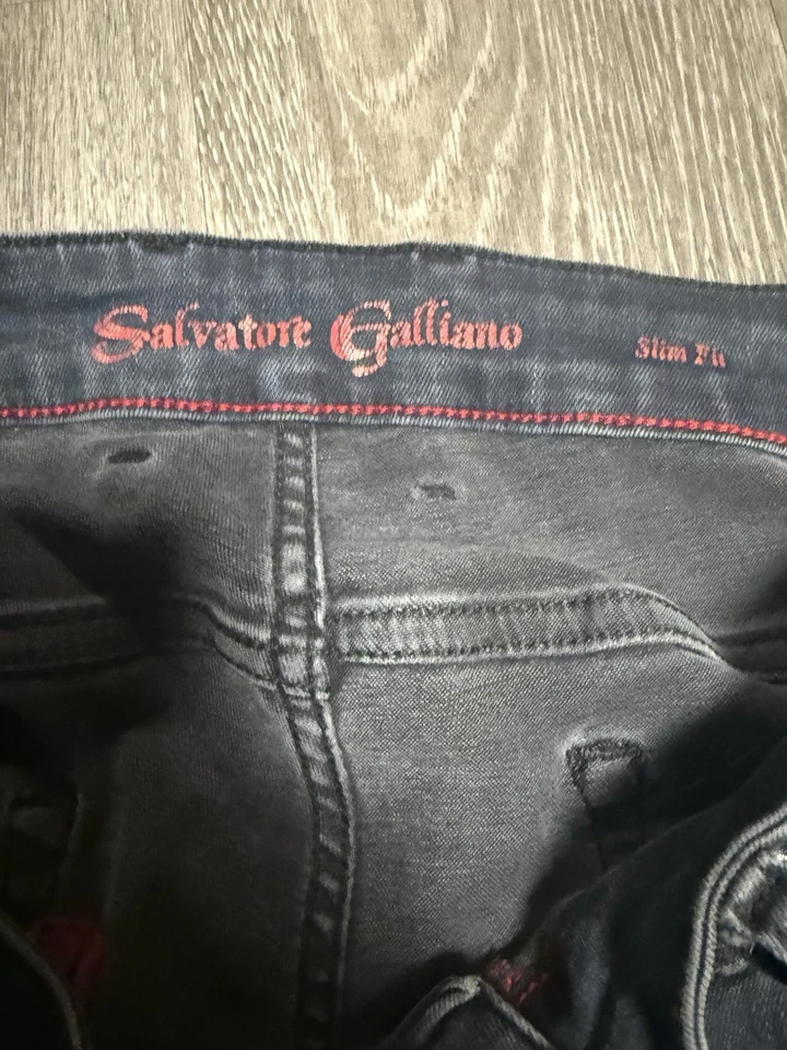Pantalones de mezclilla negros ajustados Salvatore Galliano para hombre talla 36x33 desgastados Foto 2 de 4