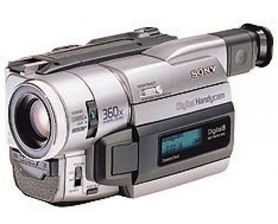 SONY Handycam Digital 8 100倍ズーム、再生確認済み Sony NTSC Handycam Standard8/Hi8/Digital8 Camcorder Video Transfer