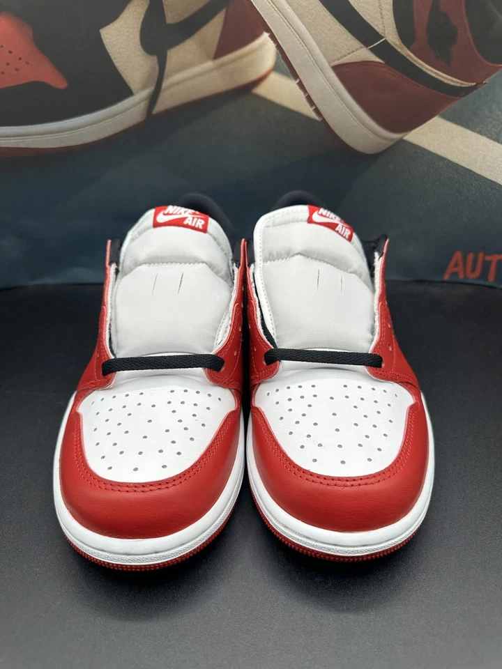 Talla 10 - Air Jordan 1 Retro OG 2025 Low Chicago Foto 2 de 4