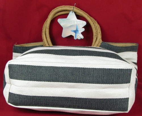 NEW WITH TAGS CANVAS TOTE BAG ~ BLACK & WHITE STRIPES with TAN HANDLES & LINING - Picture 4 of 7