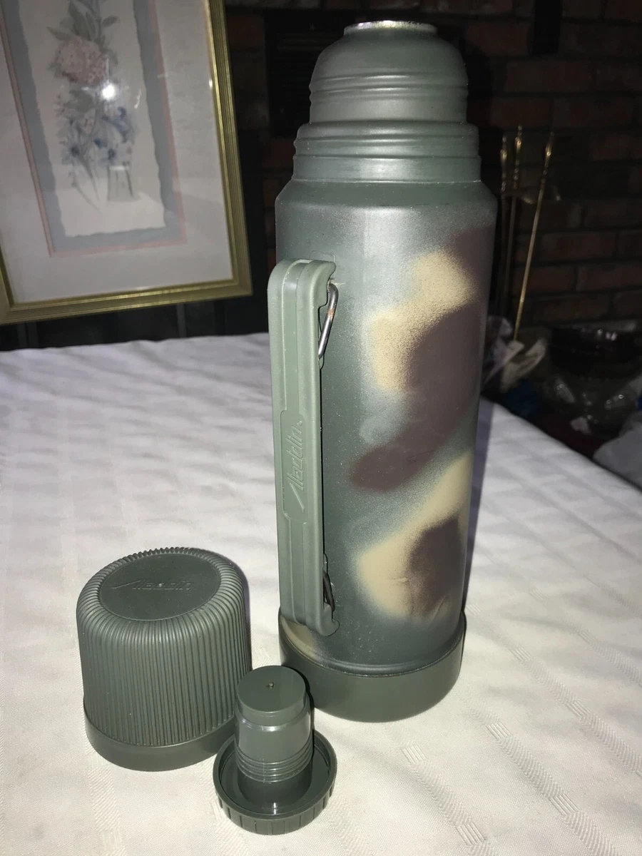 Vintage ALADDIN 37210 GREEN Camouflage CAMO Hunting OUTDOORS 1 Quart  THERMOS USA