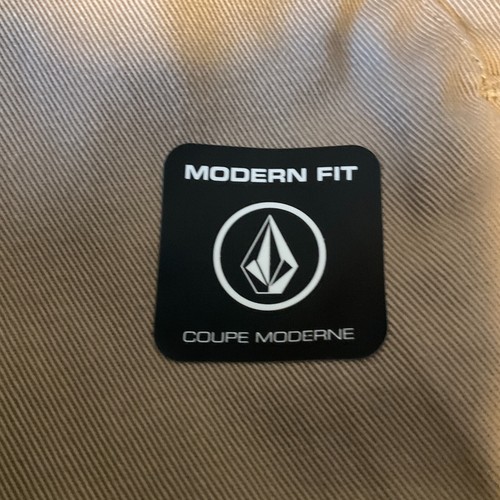 Volcom Shorts Mens Size 30 Khaki Modern Fit With Pockets - Picture 12 of 20